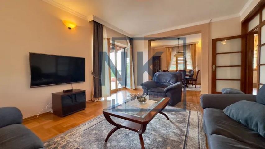 Najam/Izdavanje | Kuća | 300m2 | Podgorica, Ibričevina
