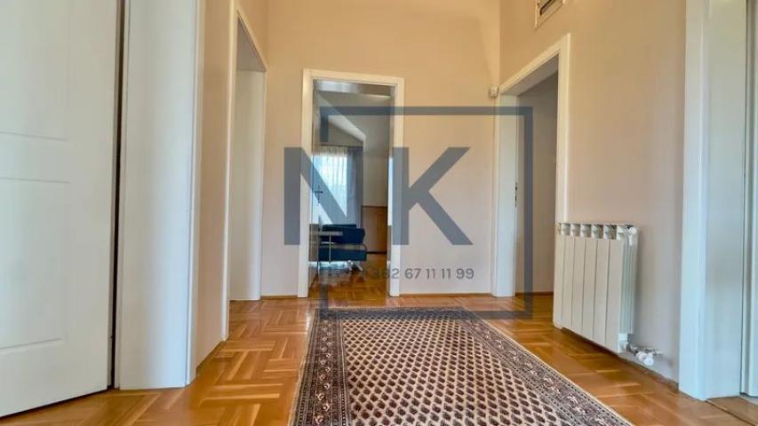 Najam/Izdavanje | Kuća | 300m2 | Podgorica, Ibričevina