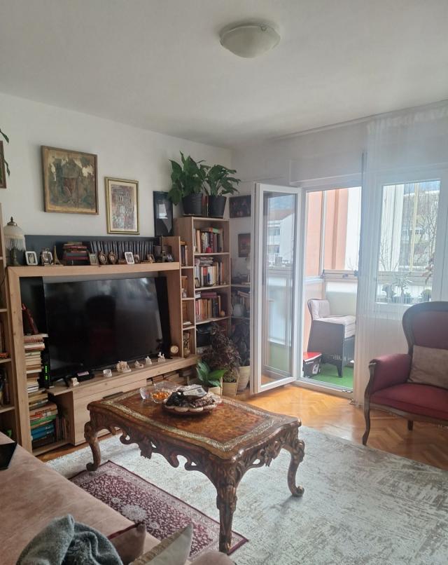 DVOSOBAN STAN NA PRODAJU – DOBROTA, KOTOR | RENOVIRAN STAN BLIZU MORA