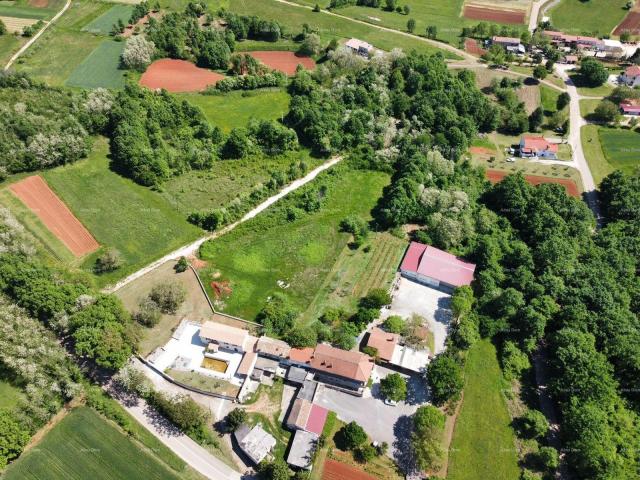 Bauland BARBAN – Bauland mit Projekt (Duplex), 15 Minuten zum Meer