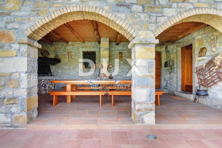 ISTRA, MOTOVUN - Rustikalna kuća s bazenom