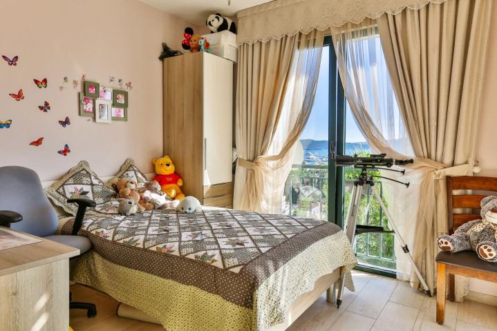 Prodaja, Kuća, 580m2 , DONJA LASTVA