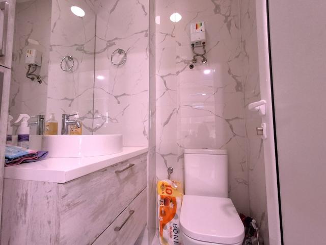 Poslovni prostor, 101m2, Blok 9, Podgorica