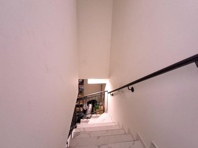 Poslovni prostor, 101m2, Blok 9, Podgorica