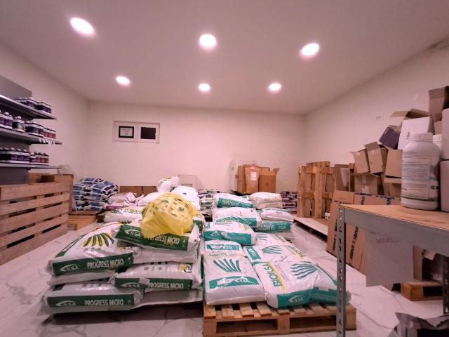 Poslovni prostor, 101m2, Blok 9, Podgorica