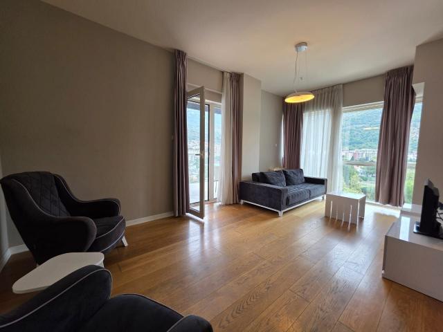 Luksuzni stan 89 m² na prvoj liniji mora sa dve odvojene jednosobne jedinice i pogledom na more-Tre 