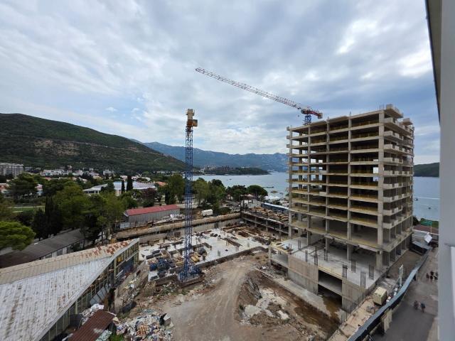 Luksuzni stan 89 m² na prvoj liniji mora sa dve odvojene jednosobne jedinice i pogledom na more-Tre 