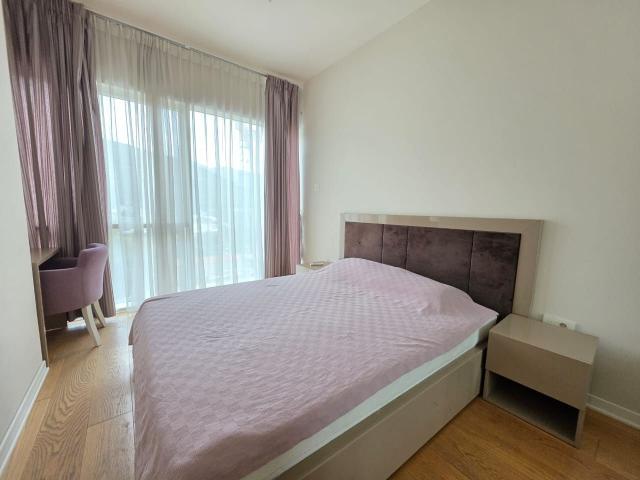 Luksuzni stan 89 m² na prvoj liniji mora sa dve odvojene jednosobne jedinice i pogledom na more-Tre 