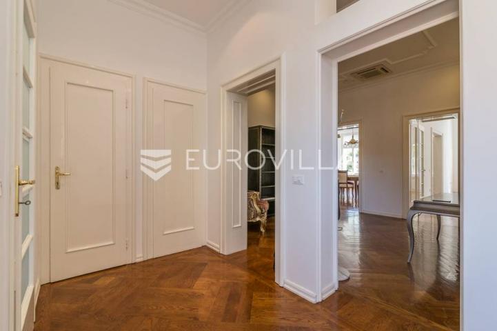 Zagreb, Centar, Zrinjevac luksuzno uređen, reprezentativan četverosoban stan, 160 m²