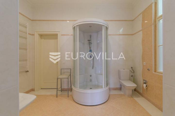 Zagreb, Centar, Zrinjevac luksuzno uređen, reprezentativan četverosoban stan, 160 m²