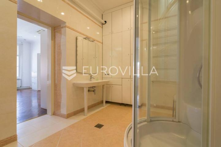 Zagreb, Centar, Zrinjevac luksuzno uređen, reprezentativan četverosoban stan, 160 m²