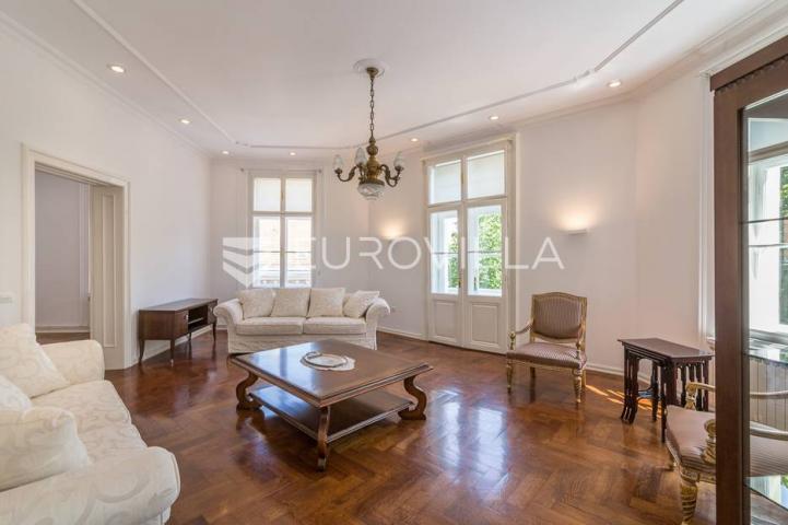 Zagreb, Centar, Zrinjevac luksuzno uređen, reprezentativan četverosoban stan, 160 m²