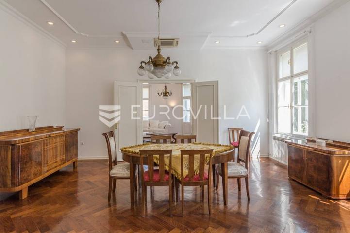 Zagreb, Centar, Zrinjevac luksuzno uređen, reprezentativan četverosoban stan, 160 m²