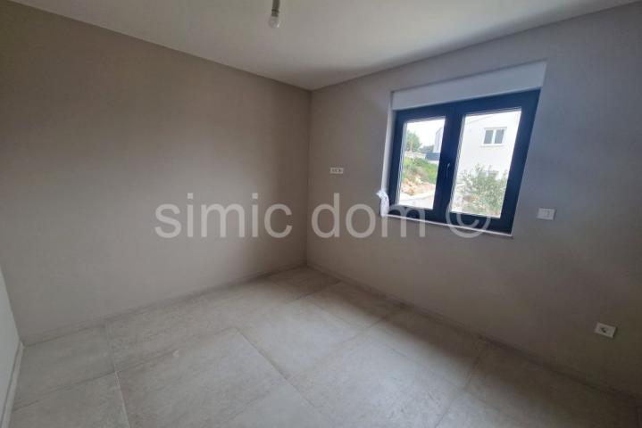 Apartmani na atraktivnoj lokaciji s pogledom, Rogoznica