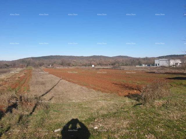 Građevinsko zemljište ROVINJSKO SELO - Građevinsko zemljište površine 5234 m2 POSLOVNO STAMBENA IZGR