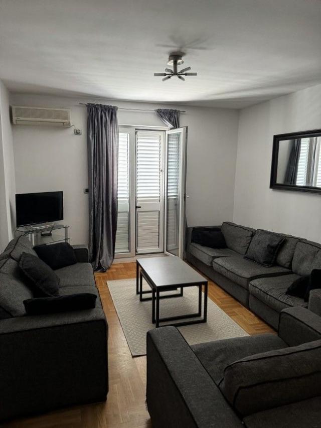 Jednosoban apartman 45m2, Podkošljun-Budva