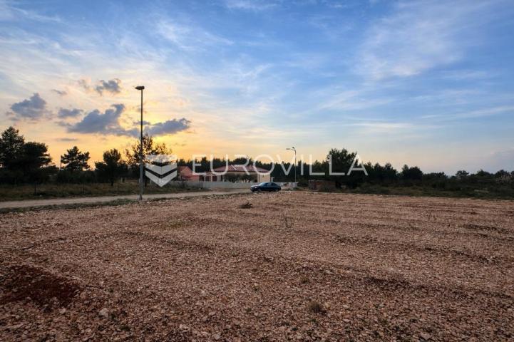 Zadar, Paljuv, građevinsko zemljište s pogledom na more 1049 m²