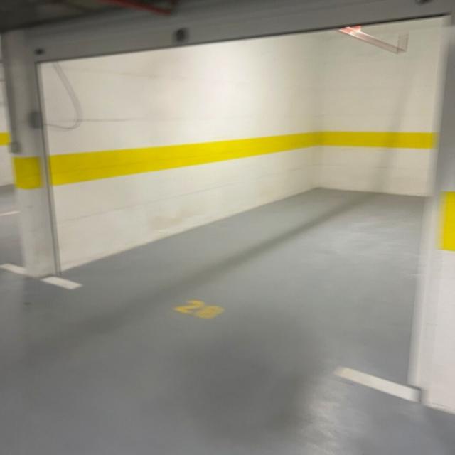 Garažno mjesto, 24m2, Pobrežje, Podgorica