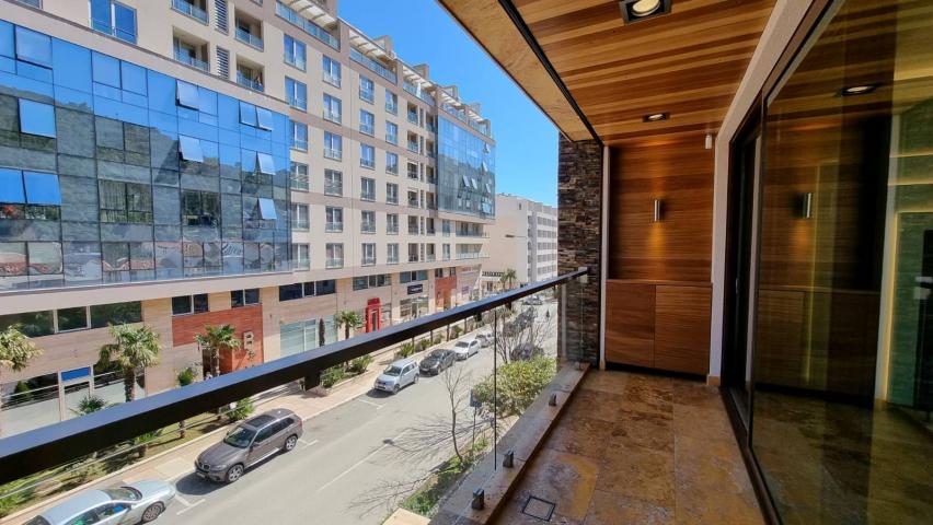 Ekskluzivan stan 108m² sa garažnim mestom i smart home tehnologijom – Budva