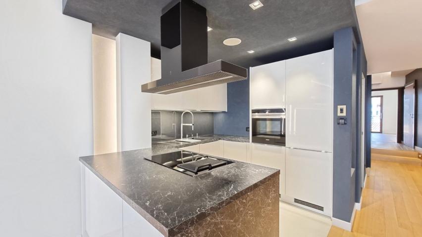 Ekskluzivan stan 108m² sa garažnim mestom i smart home tehnologijom – Budva