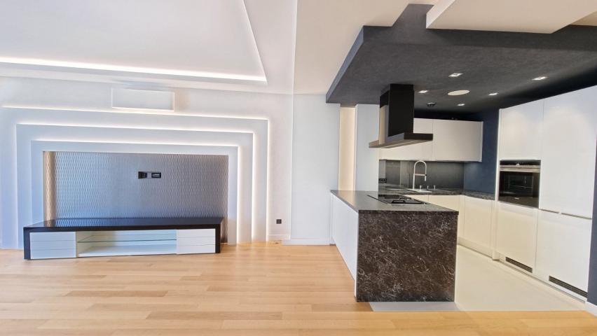 Ekskluzivan stan 108m² sa garažnim mestom i smart home tehnologijom – Budva