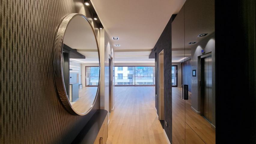Ekskluzivan stan 108m² sa garažnim mestom i smart home tehnologijom – Budva