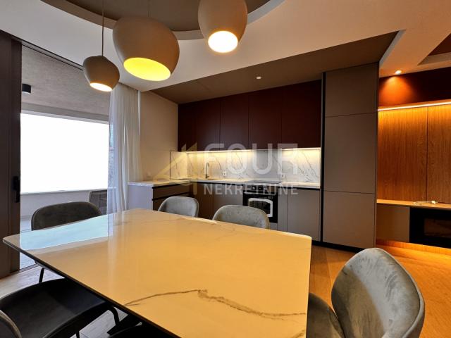 Opatija, 79.62m2, 2s+db, balkon, pogled na more