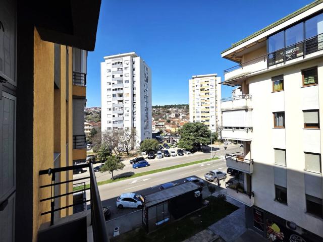 Jednosoban lijepo namješten stan, 40m2, Momišići, Podgorica