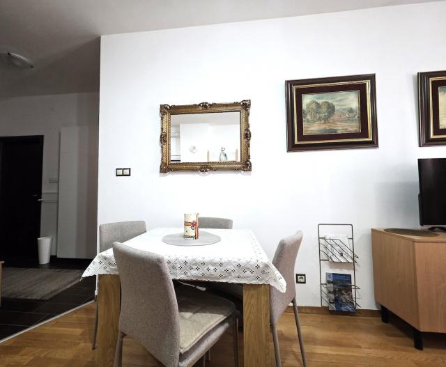 Jednosoban lijepo namješten stan, 40m2, Momišići, Podgorica