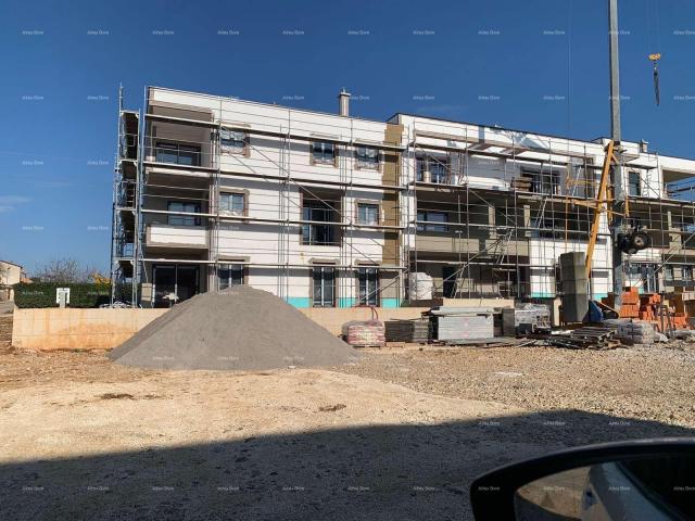 Stan Stan u novogradnji sa dva garažna mjesta i vrtom, blizina centra grada i mora, - Stan D (PENTHO
