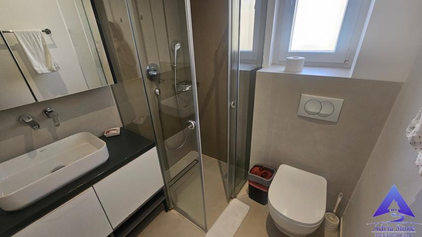 Prodaja, Stan, 63m2 , BECICI