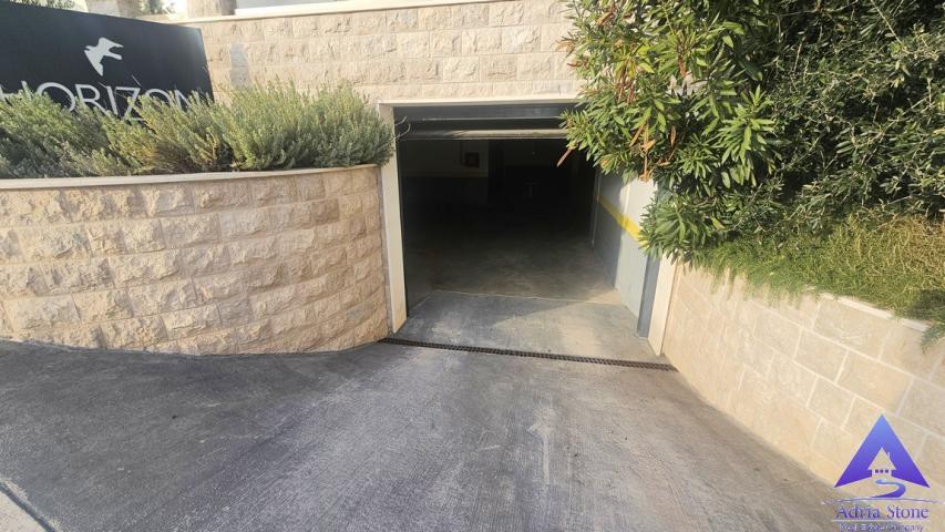 Prodaja, Stan, 63m2 , BECICI