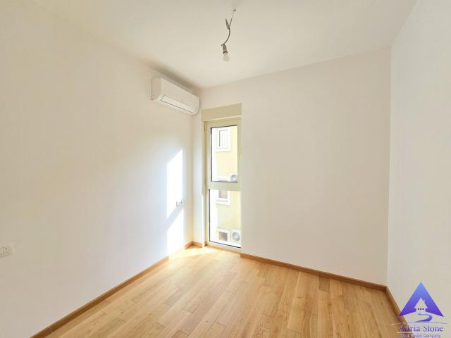 Prodaja, Stan, 65m2 , Budva