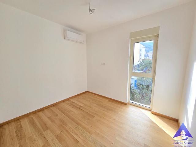 Prodaja, Stan, 65m2 , Budva