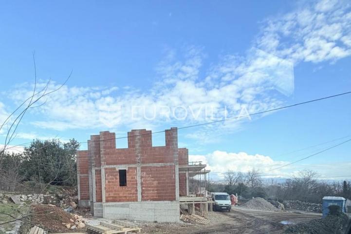 Rijeka, Podmurvice, NOVOGRADNJA, četverosoban 105 m², pogled na more