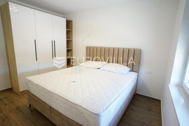 Zadar, Polača, prekrasna villa s bazenom na mirnoj lokaciji