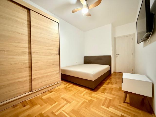 Moderan dvosoban stan 75m² na odličnoj lokaciji – Golubovina, Budva