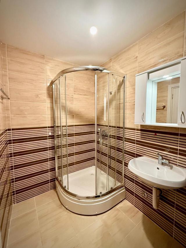 Moderan dvosoban stan 75m² na odličnoj lokaciji – Golubovina, Budva