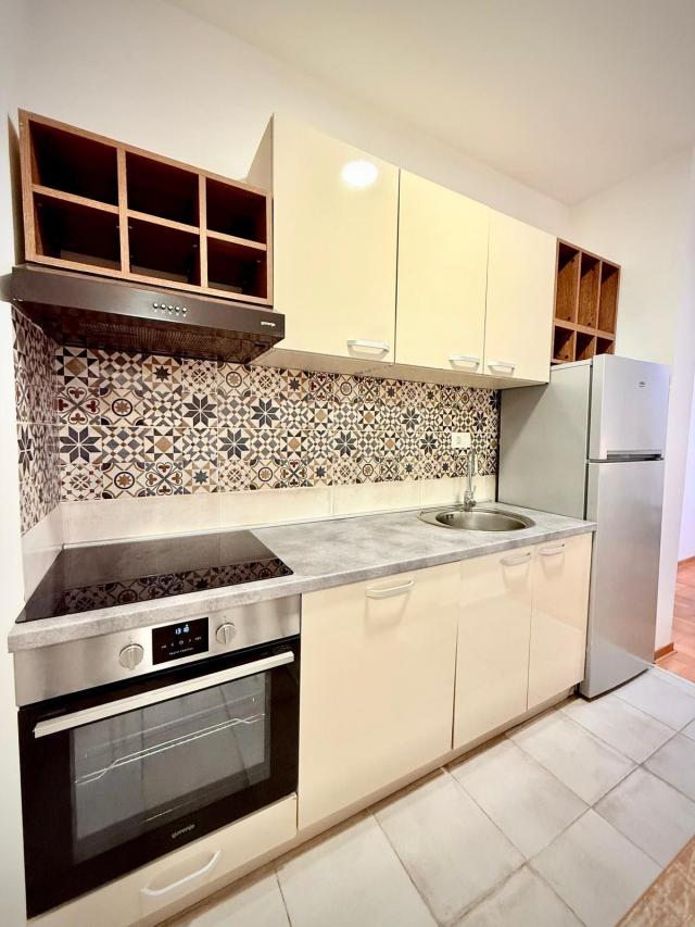 Moderan dvosoban stan 75m² na odličnoj lokaciji – Golubovina, Budva