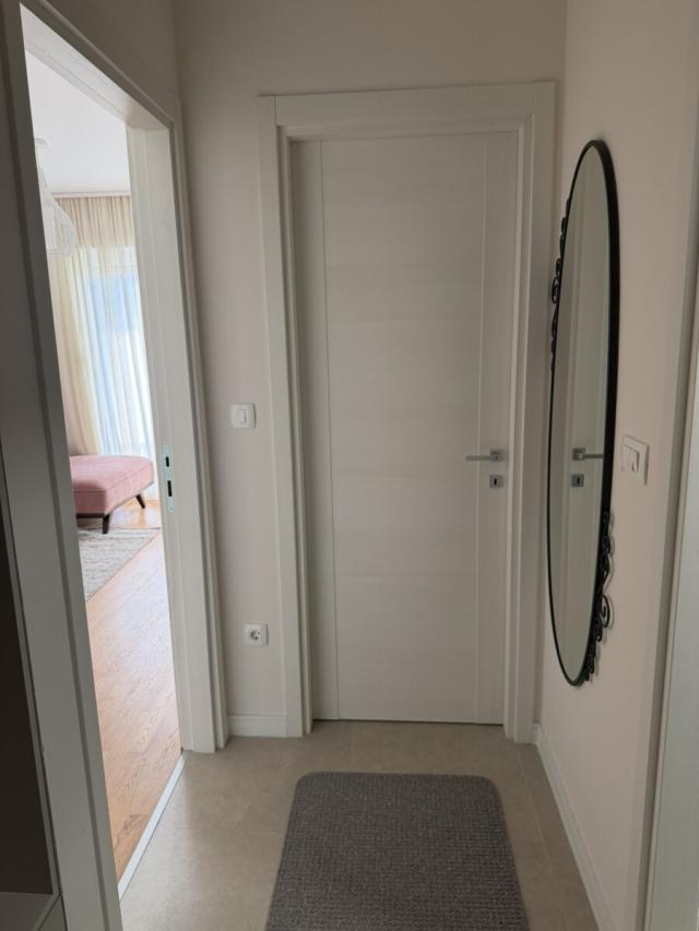 Jednosoban stan, 39m2, Zabjelo, IZDAVANJE