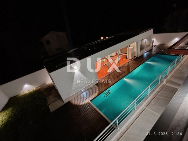 ISTRIEN, POREČ – Exklusive Designer-Familienvilla mit Wellnessoase und beheiztem Pool