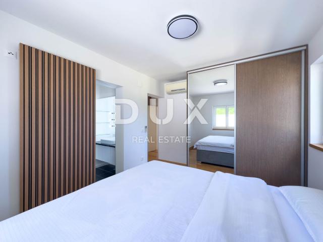 ISTRIEN, POREČ – Exklusive Designer-Familienvilla mit Wellnessoase und beheiztem Pool