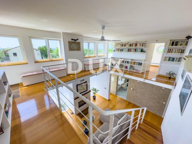 ISTRIEN, POREČ – Exklusive Designer-Familienvilla mit Wellnessoase und beheiztem Pool