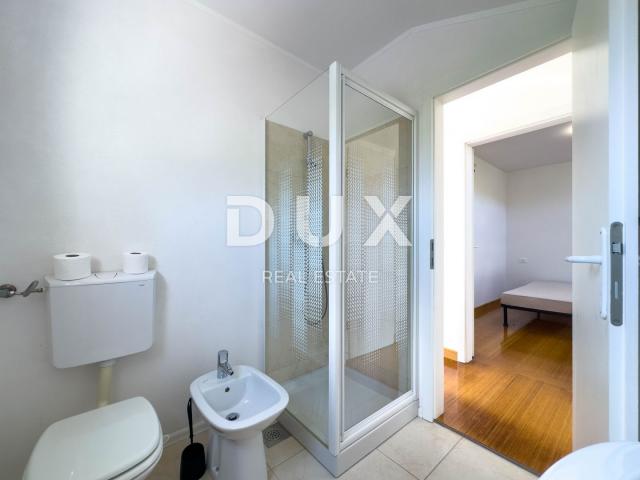 ISTRIEN, POREČ – Exklusive Designer-Familienvilla mit Wellnessoase und beheiztem Pool