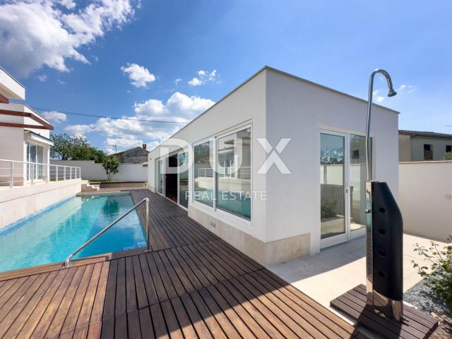 ISTRIEN, POREČ – Exklusive Designer-Familienvilla mit Wellnessoase und beheiztem Pool
