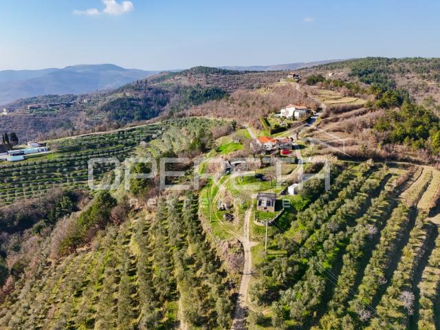 Veliko imanje od 170 000 m2 s predivnim pogledom
