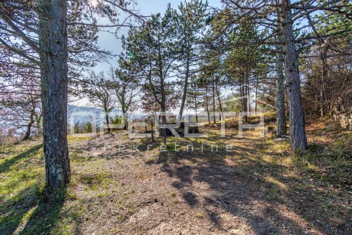 Veliko imanje od 170 000 m2 s predivnim pogledom
