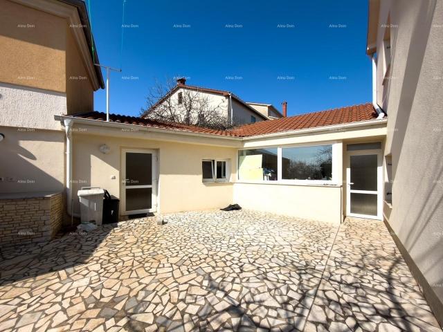 Haus Ližnjan, gepflegtes und komplett möbliertes Haus mit Garage und Weinkeller
