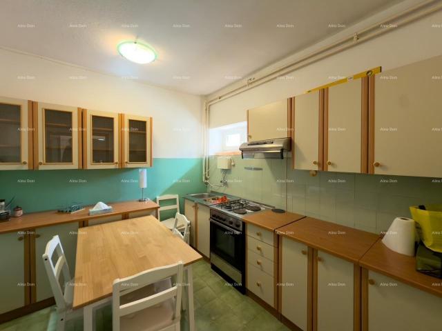 Haus Ližnjan, gepflegtes und komplett möbliertes Haus mit Garage und Weinkeller