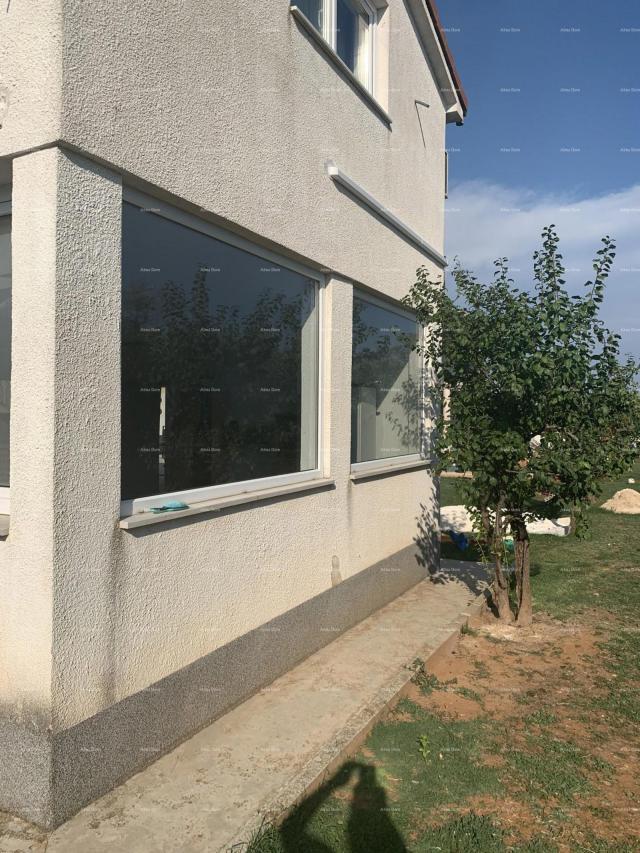 House PULA – Two Houses with Great Investment Potential